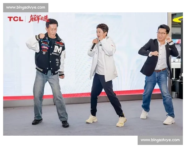 邹市明迎战帕奎奥激情对决，全球拳迷直播见证巅峰瞬间